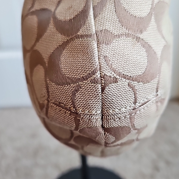 Coach Canvas Courier Crossbody Bag LIKE NEW - Picture 7 of 9